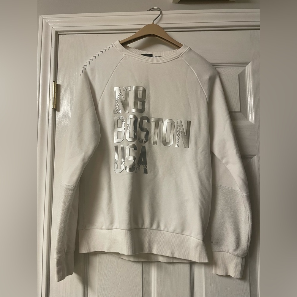 New Balance “Boston” Sweatshirt w terry cloth half sleeves